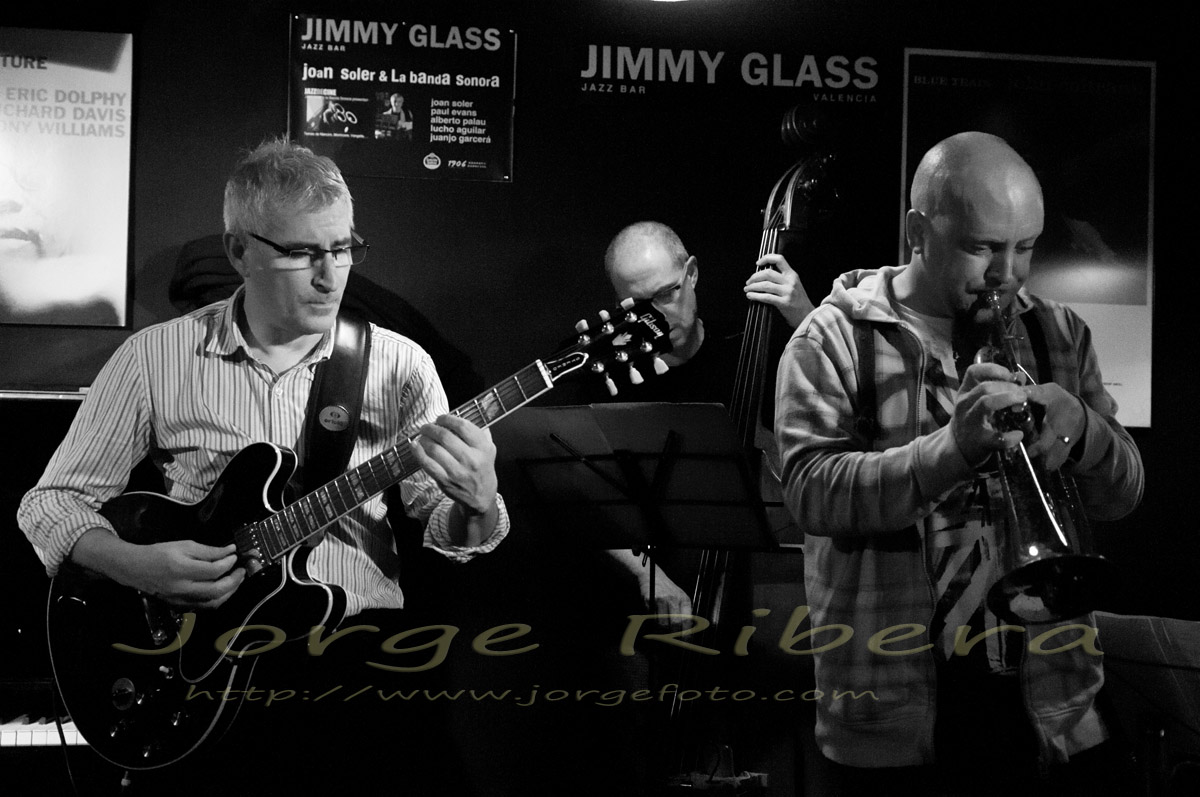 Joan Soler, Lucho Aguilar y Paul Evans. Joan Soler Quintet. Club Jimmy Glass, Valencia,7 Febrero 2012